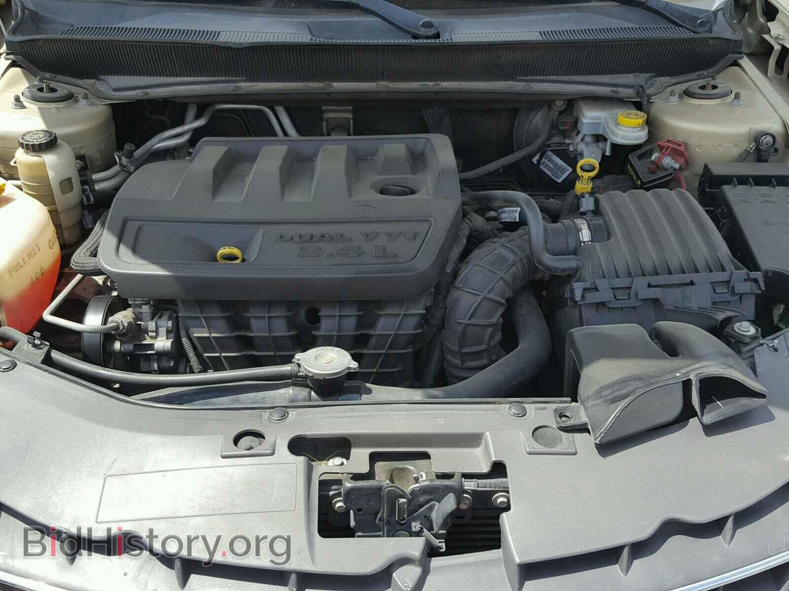 2010 CHRYSLER SEBRING - VIN: 1C3CC5FB5AN212718 - Фото 7