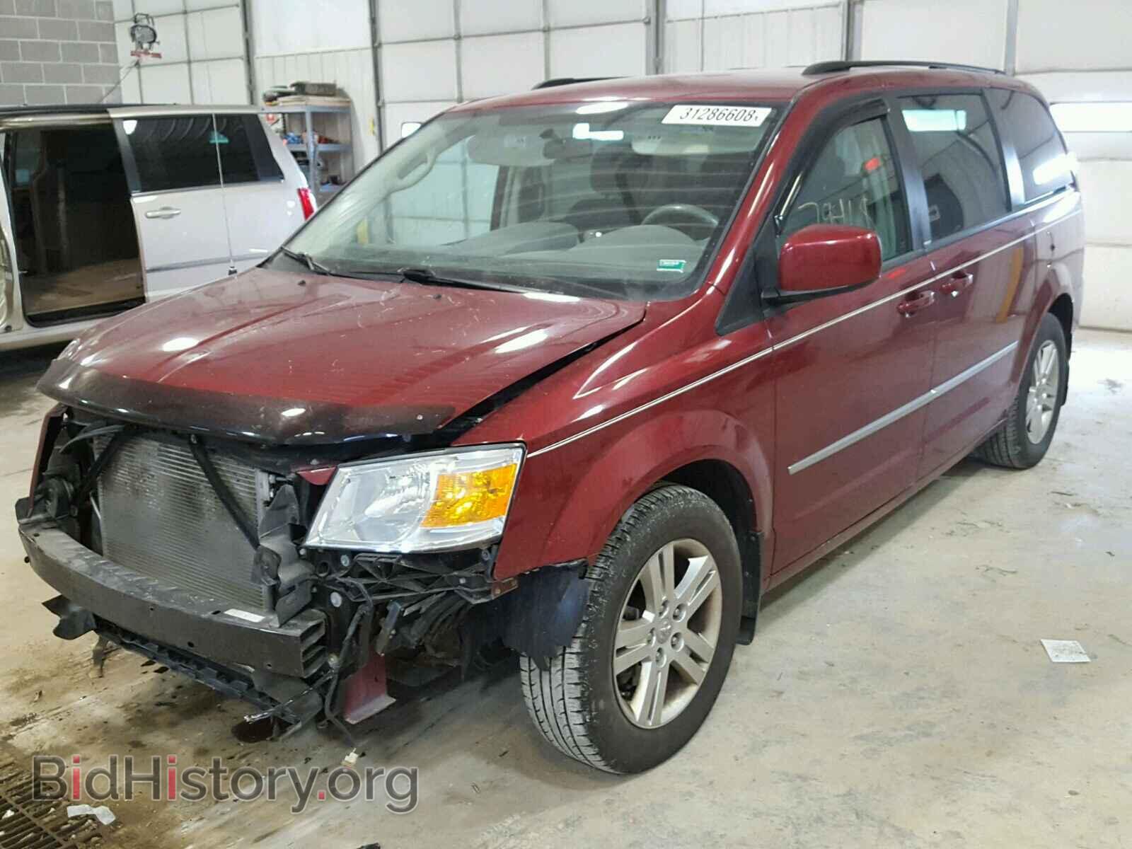 2010 DODGE CARAVAN - VIN: 2D4RN6DX9AR450193 - Фото 2