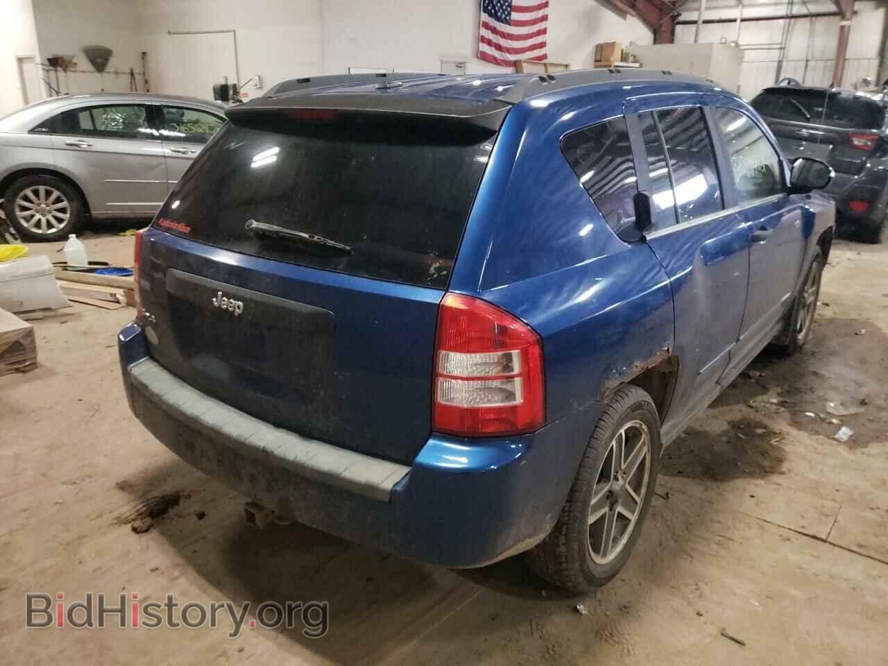 2009 JEEP COMPASS - VIN: 1J4FF47B09D234016 - Photo 4
