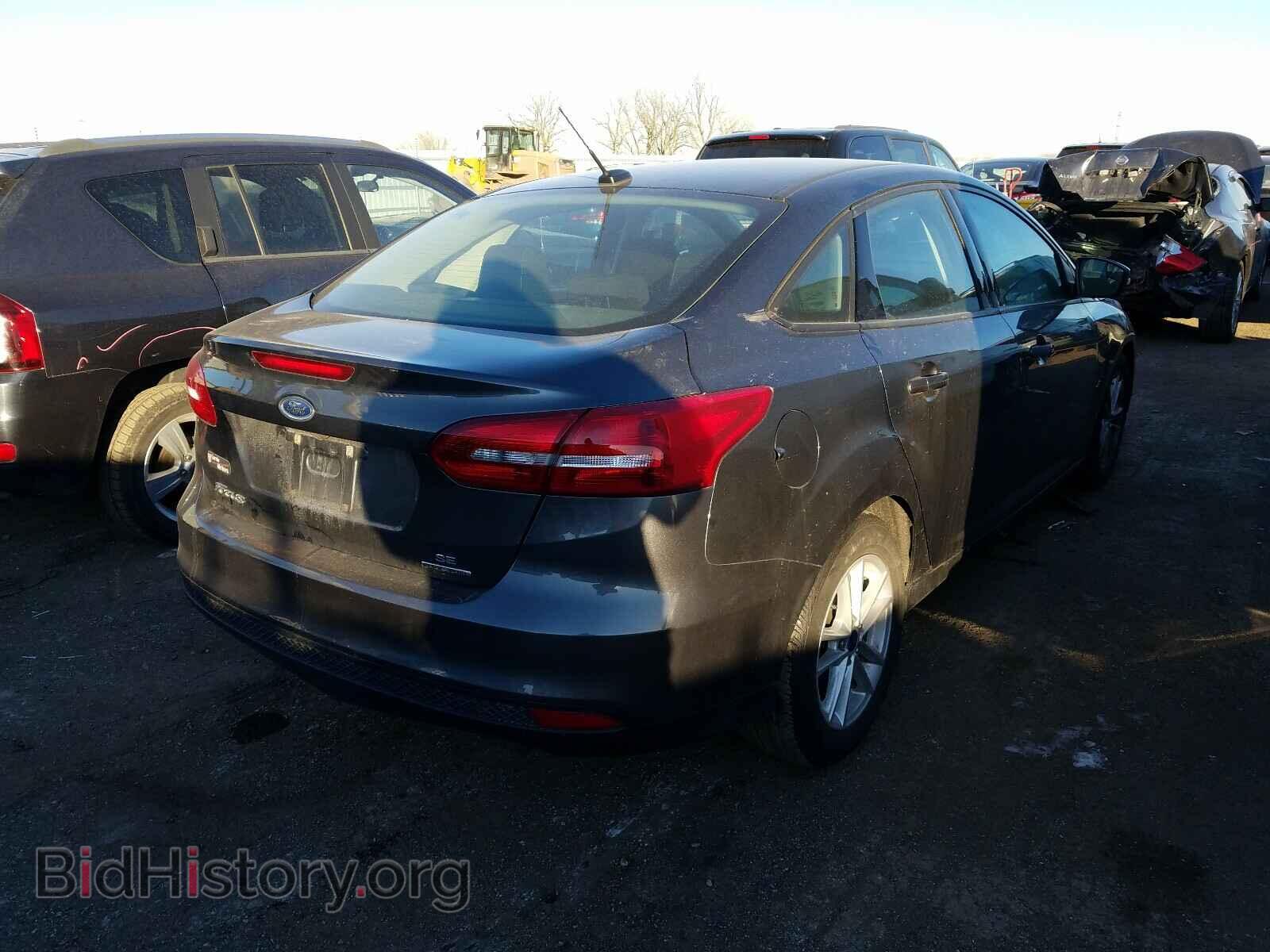 2016 FORD FOCUS - VIN: 1FADP3F23GL386256 - Photo 4