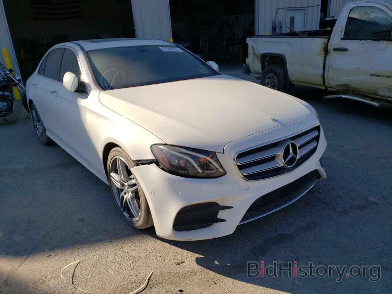 Photo WDDZF4JB6HA069932 - MERCEDES-BENZ E-CLASS 2017