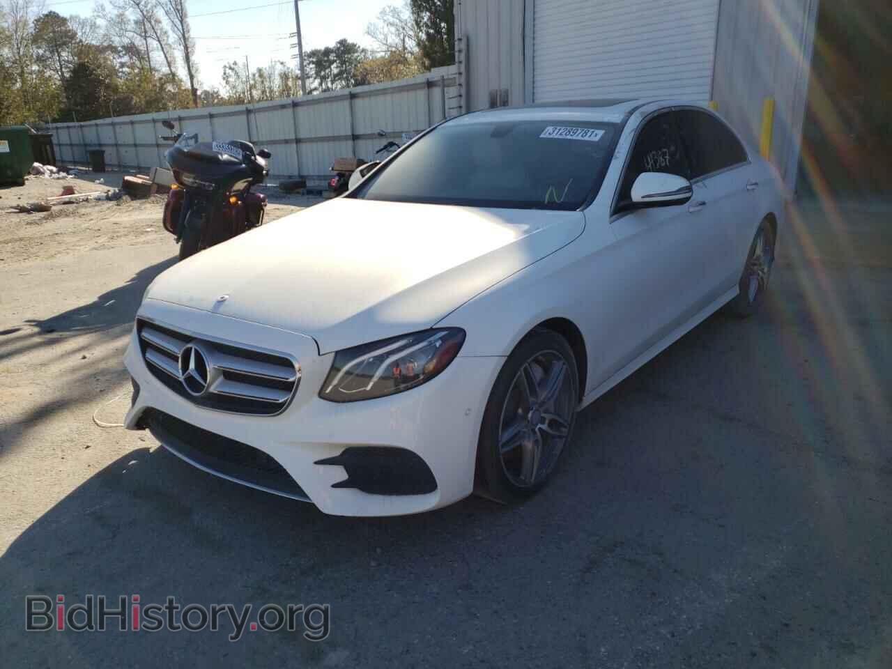 2017 MERCEDES-BENZ E-CLASS - VIN: WDDZF4JB6HA069932 - Фото 2