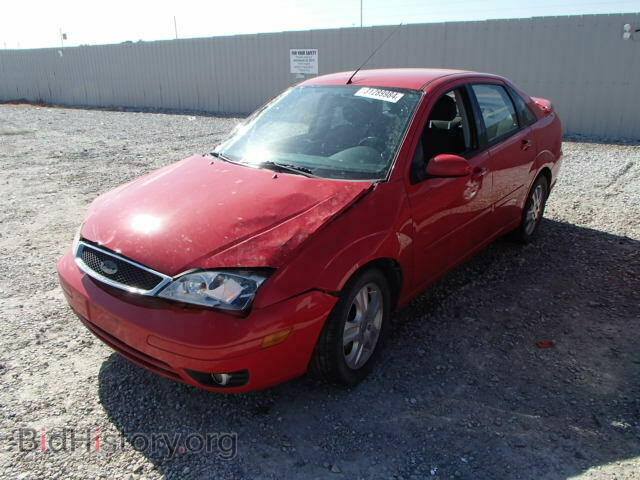 2005 FORD FOCUS - VIN: 1FAFP38Z05W216337 - Фото 2