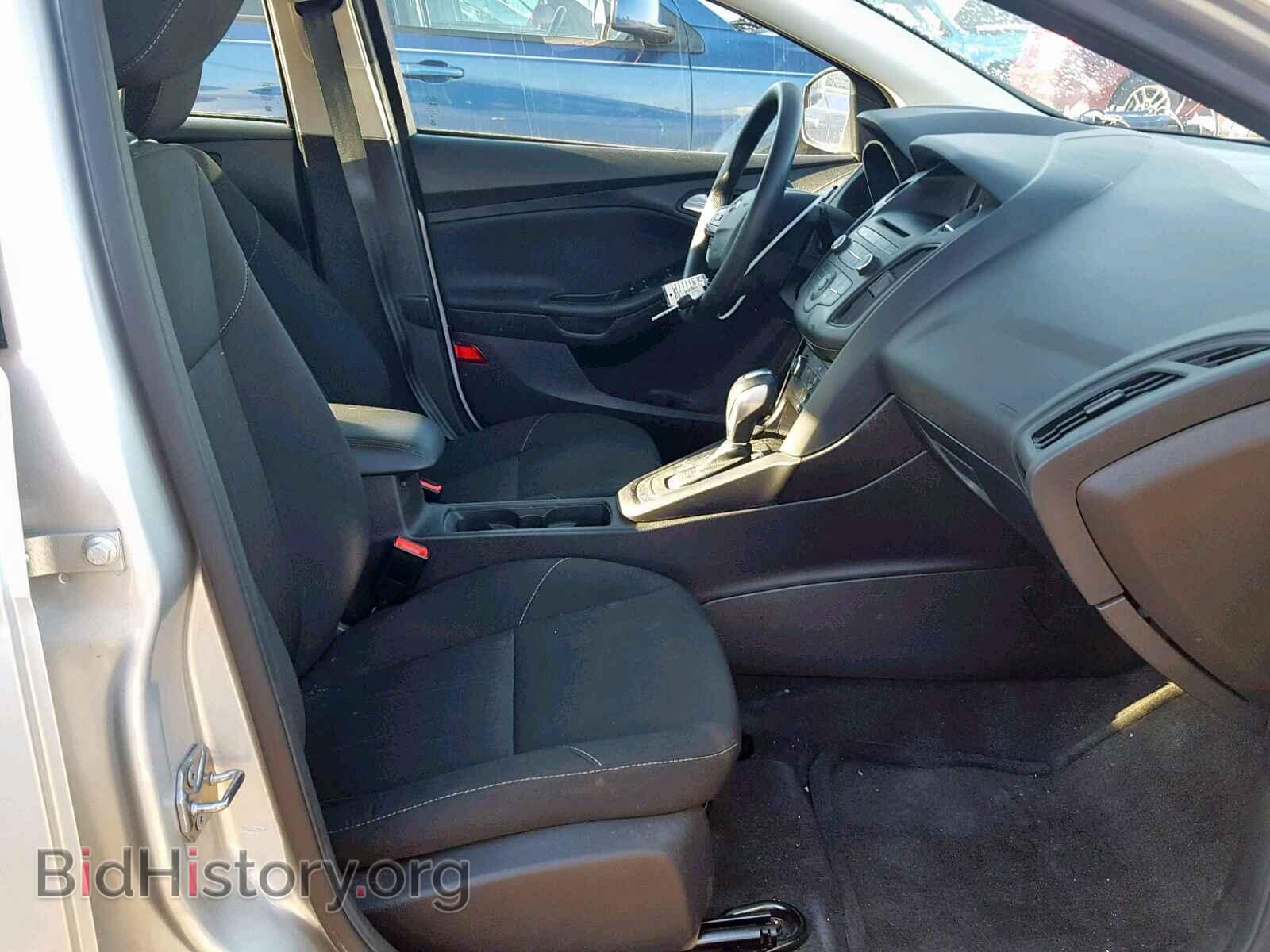 2016 FORD FOCUS SE - VIN: 1FADP3F2XGL332047 - Фото 5