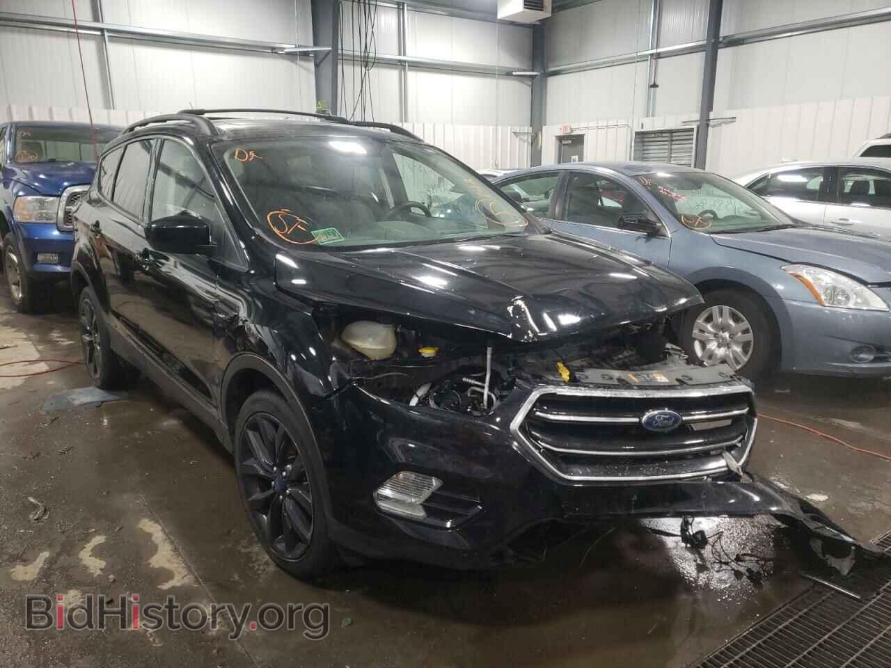 Фотография 1FMCU9G95HUB46775 - FORD ESCAPE 2017