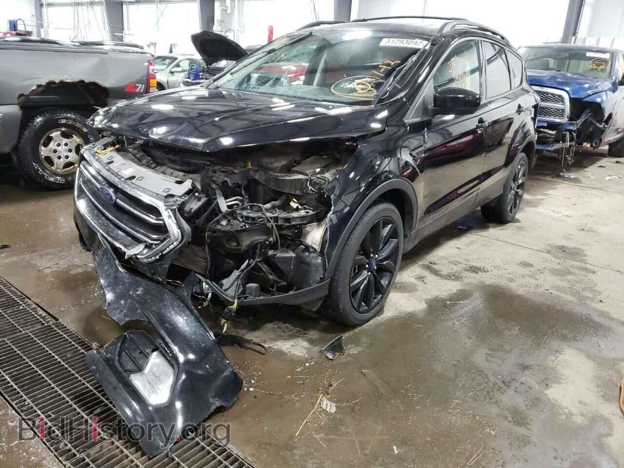 2017 FORD ESCAPE - VIN: 1FMCU9G95HUB46775 - Фото 2