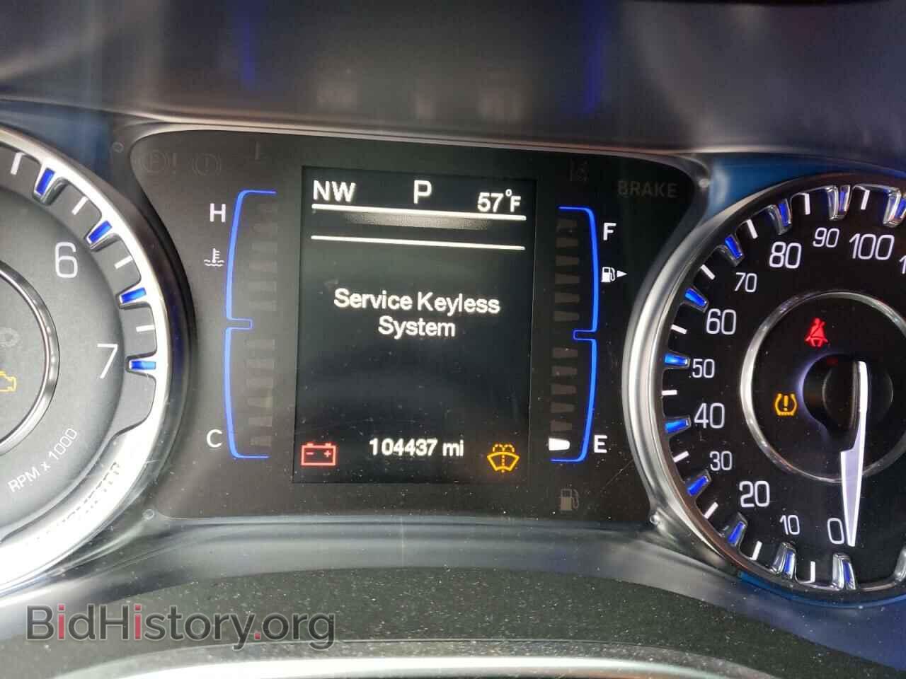 2015 CHRYSLER 200 - VIN: 1C3CCCAB4FN747297 - Фото 8