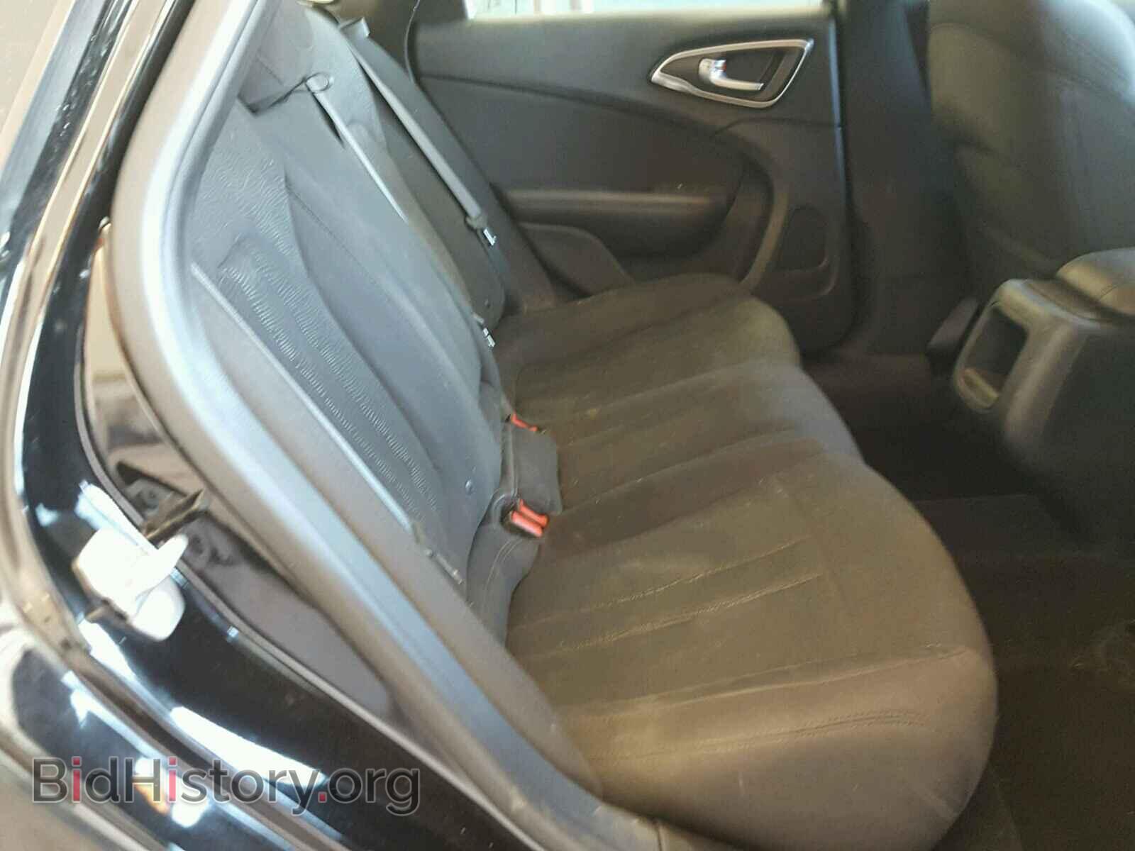 2016 CHRYSLER 200 - VIN: 1C3CCCAG8GN119062 - Фото 6