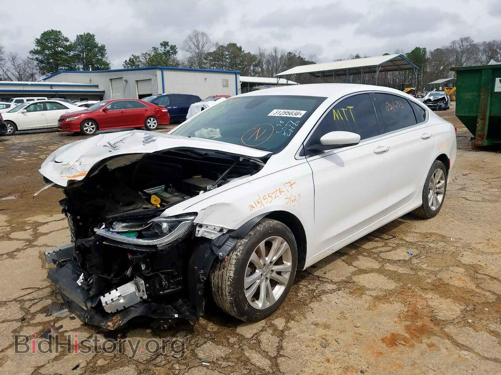 2016 CHRYSLER 200 - VIN: 1C3CCCAB8GN143057 - Photo 2