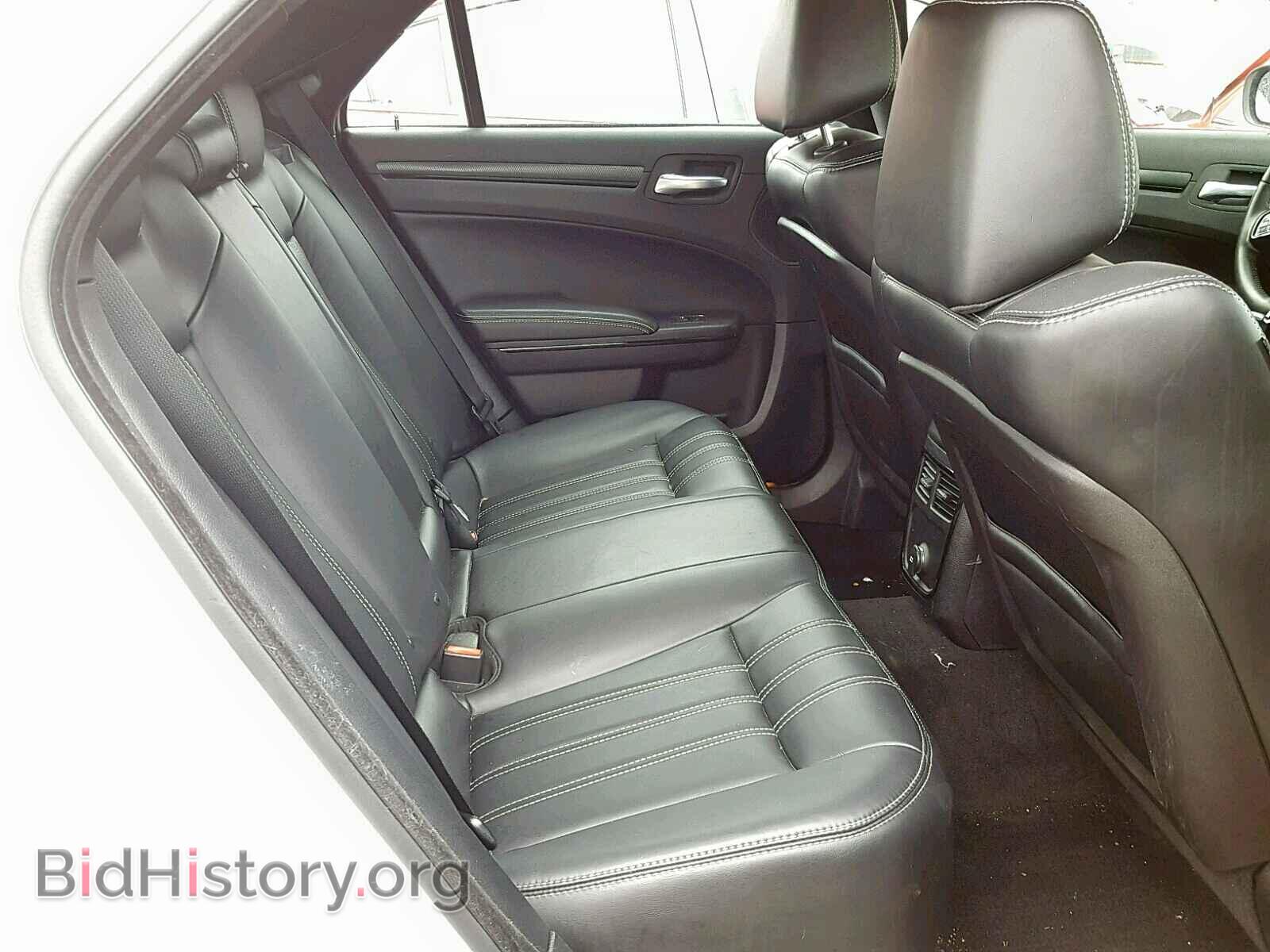 2014 CHRYSLER 300 - VIN: 2C3CCAGG9EH222699 - Фото 6