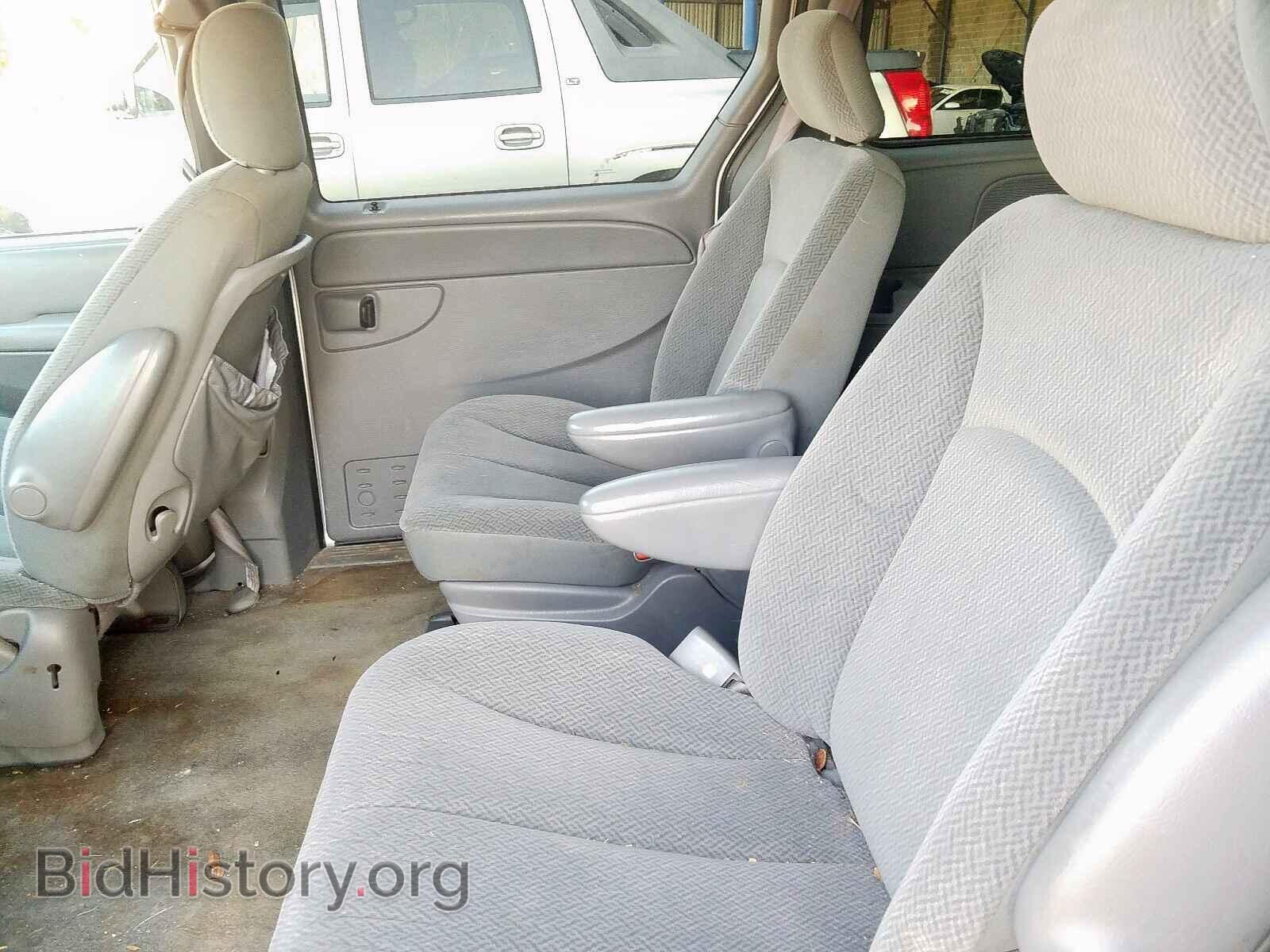 2004 CHRYSLER TOWN & COU - VIN: 2C4GP44R94R505671 - Фото 6