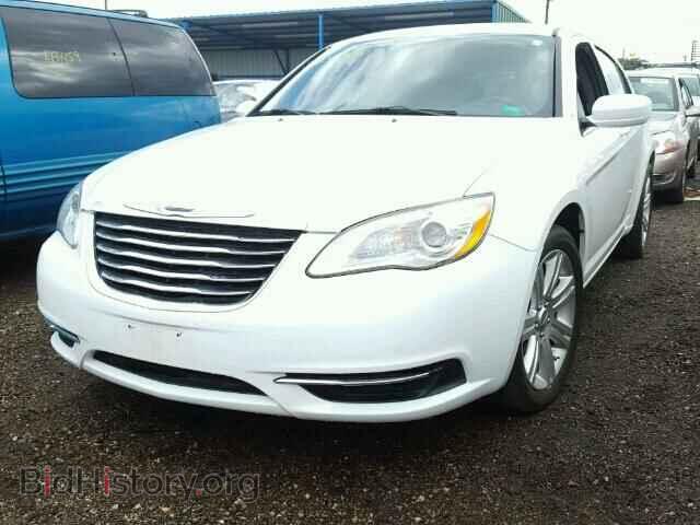 2013 CHRYSLER 200 - VIN: 1C3CCBAB2DN761593 - Фото 2