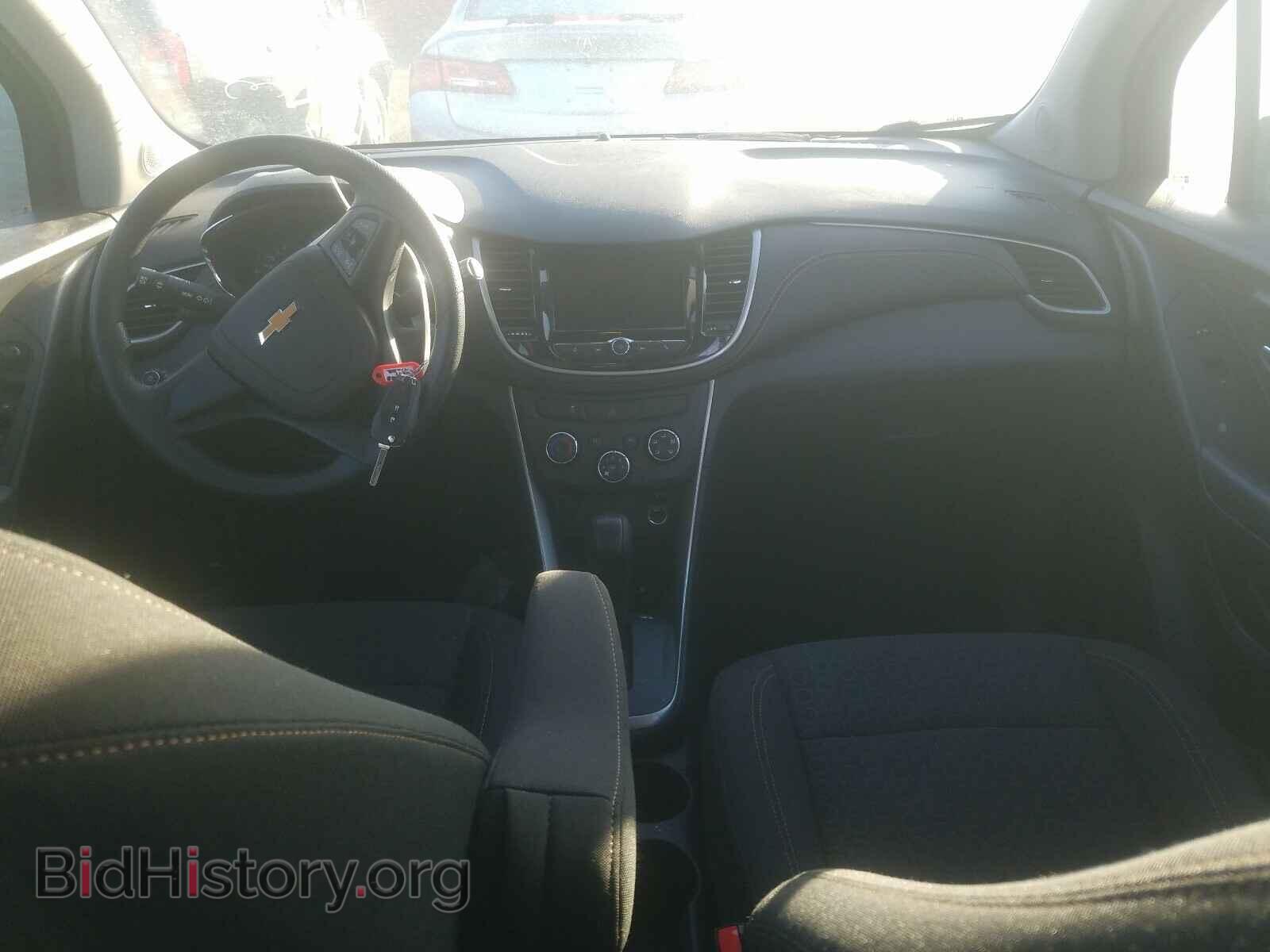 2020 CHEVROLET TRAX - VIN: KL7CJKSB9LB317673 - Фото 9