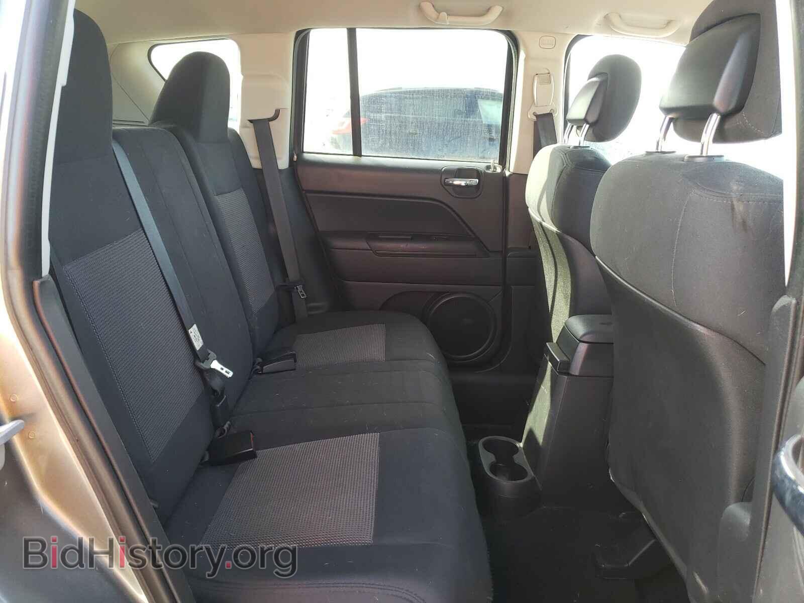 2011 JEEP COMPASS - VIN: 1J4NF1FBXBD239175 - Фото 6