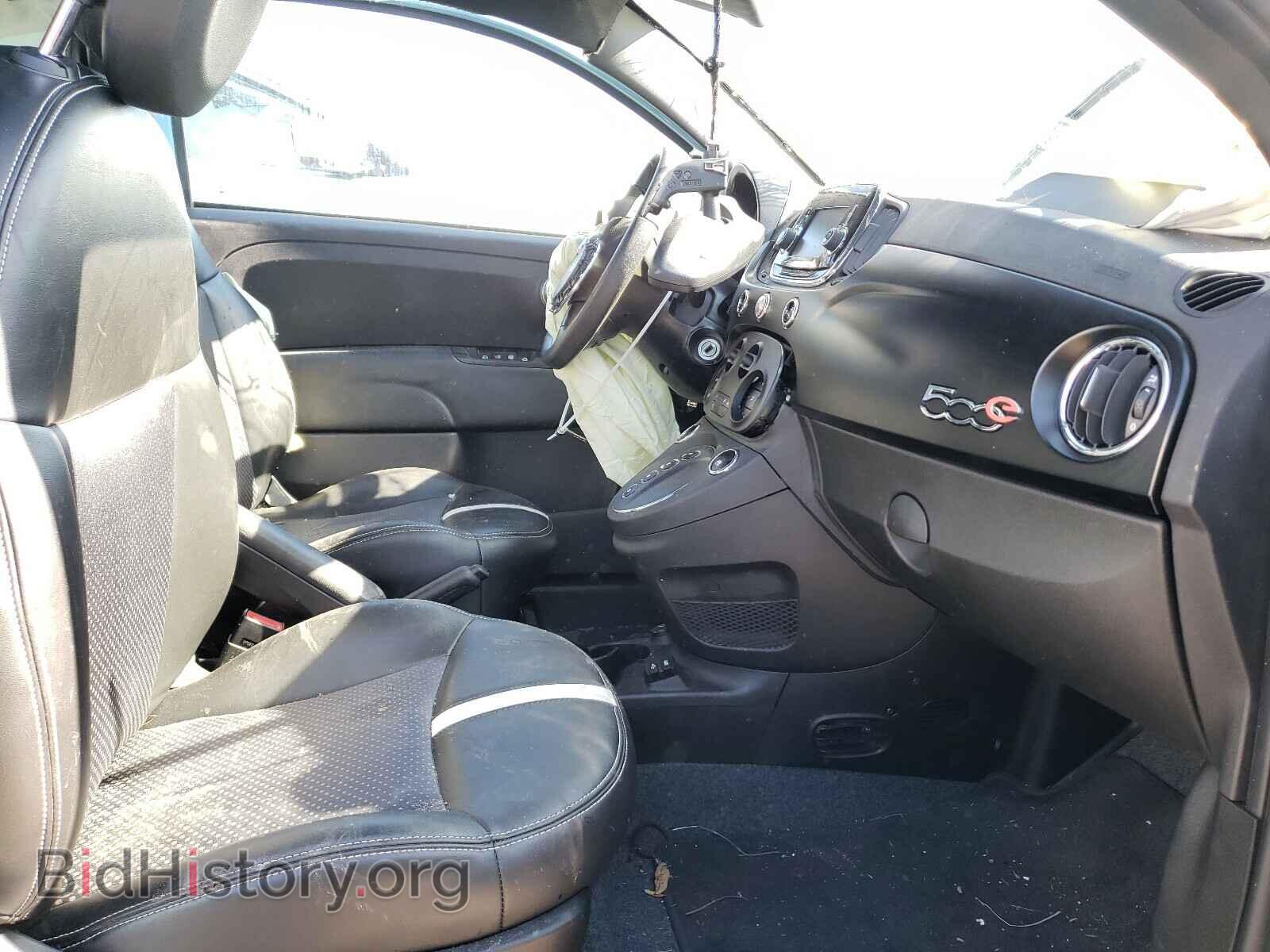 2017 FIAT 500 - VIN: 3C3CFFGEXHT550499 - Фото 5