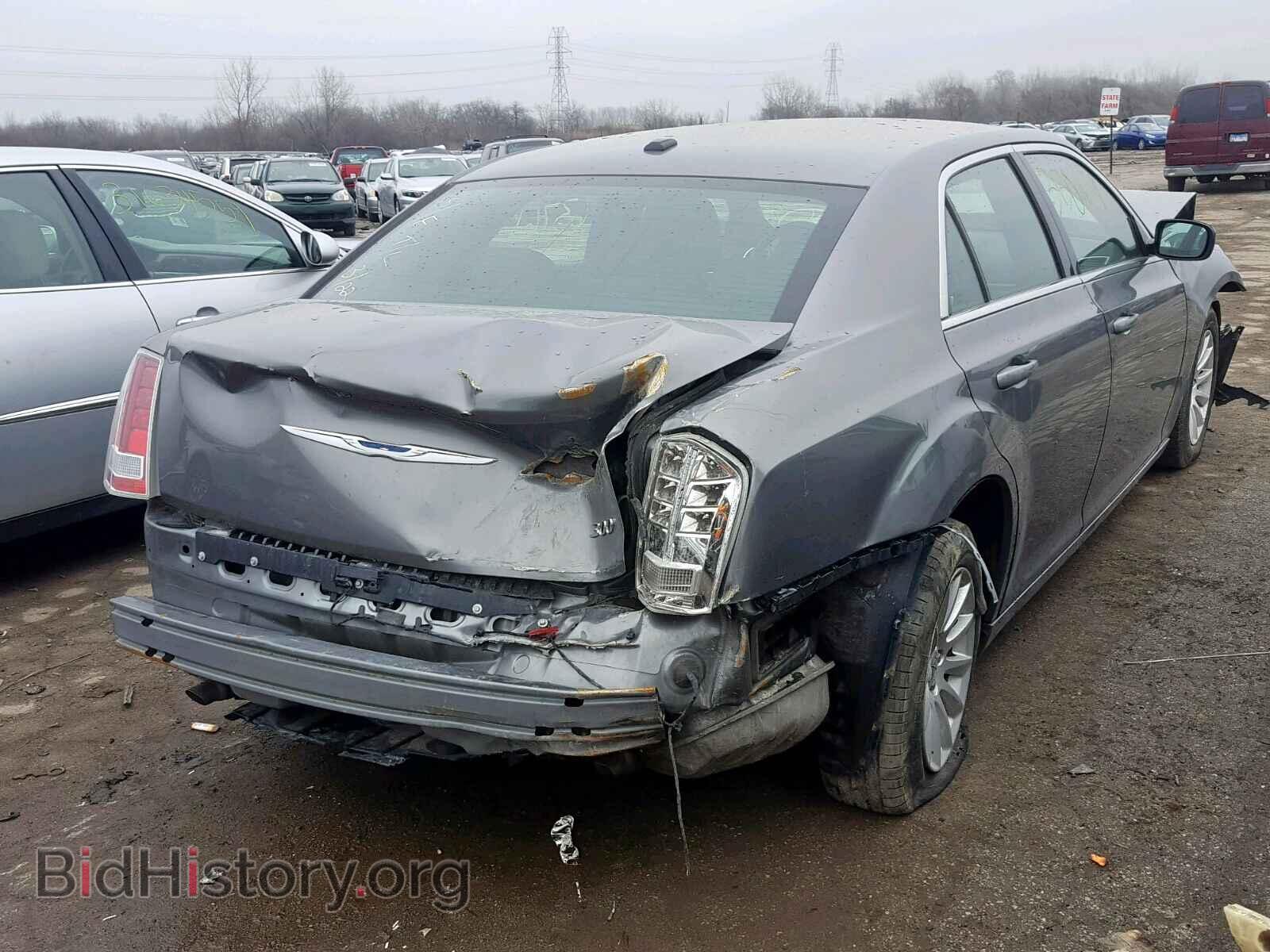 2012 CHRYSLER 300 - VIN: 2C3CCAAG2CH193200 - Фото 4