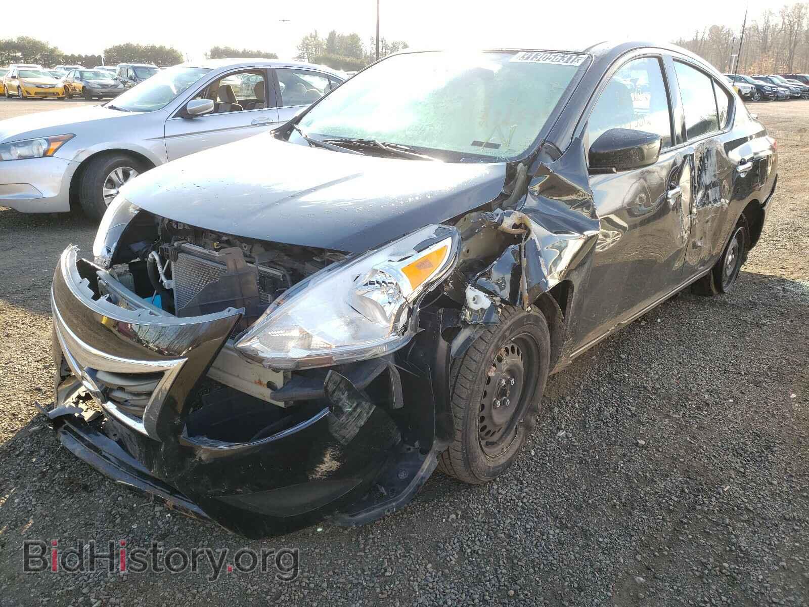 2018 NISSAN VERSA - VIN: 3N1CN7AP7JL879099 - Фото 2