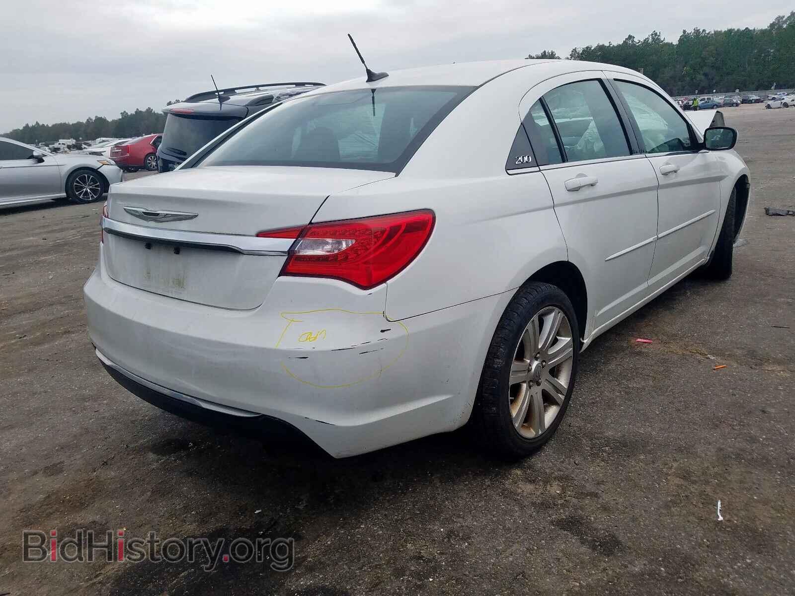 2013 CHRYSLER 200 - VIN: 1C3CCBBB7DN714106 - Фото 4