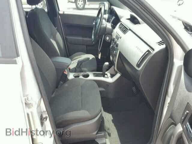 2010 FORD FOCUS - VIN: 1FAHP3GN0AW192994 - Photo 5