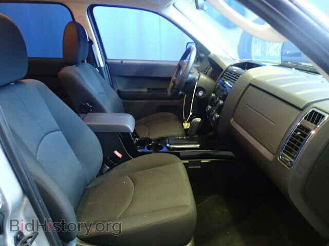 2011 MAZDA TRIBUTE - VIN: 4F2CY0C74BKM00116 - Фото 5