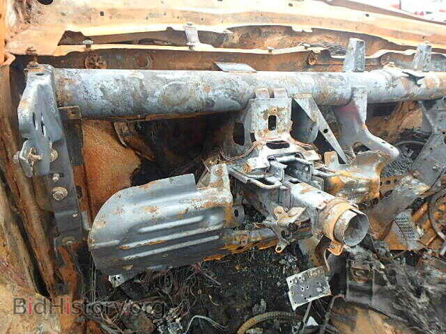 2000 VOLKSWAGEN BEETLE - VIN: 3VWCC21C0YM459186 - Фото 8