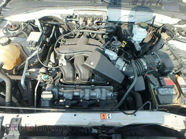 2007 FORD ESCAPE - VIN: 1FMCU04177KA13438 - Фото 7