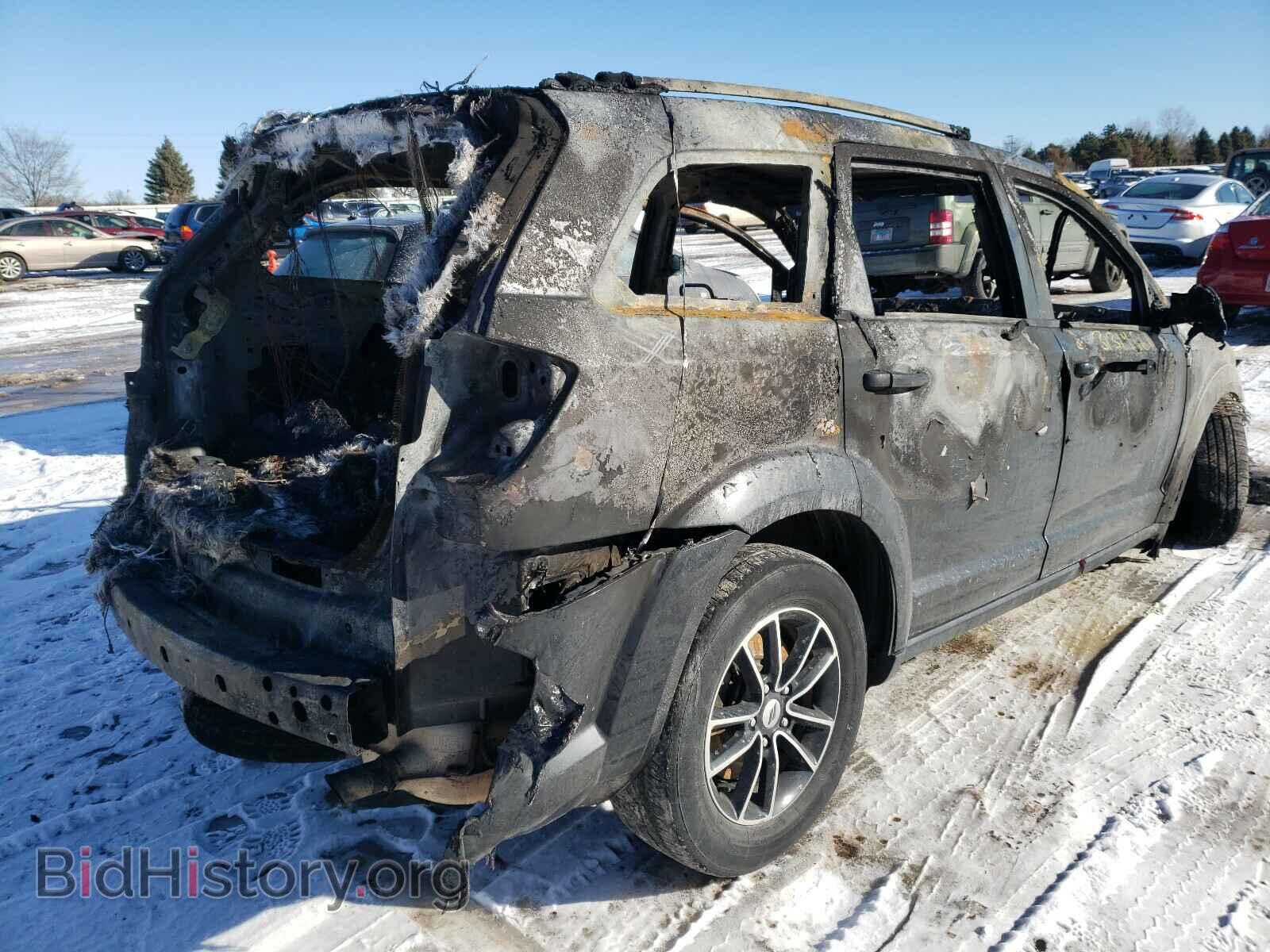 2018 DODGE JOURNEY - VIN: 3C4PDCAB2JT235640 - Photo 4