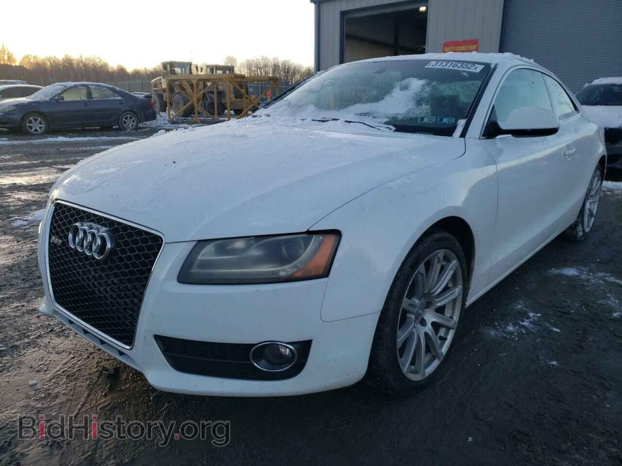 2011 AUDI A5 - VIN: WAULFAFR2BA050836 - Фото 2