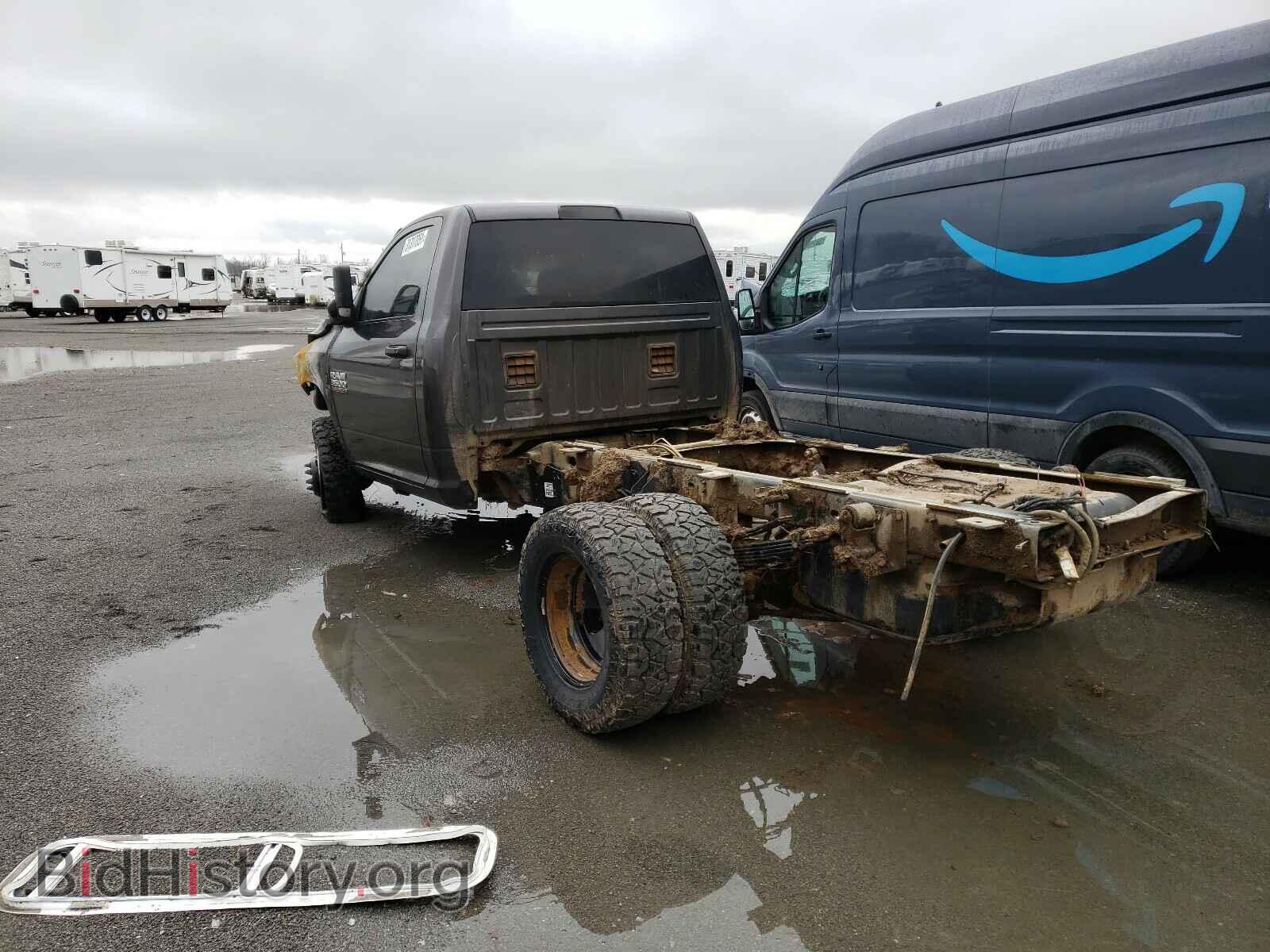 2017 RAM 3500 - VIN: 3C7WRTAL3HG763232 - Фото 3