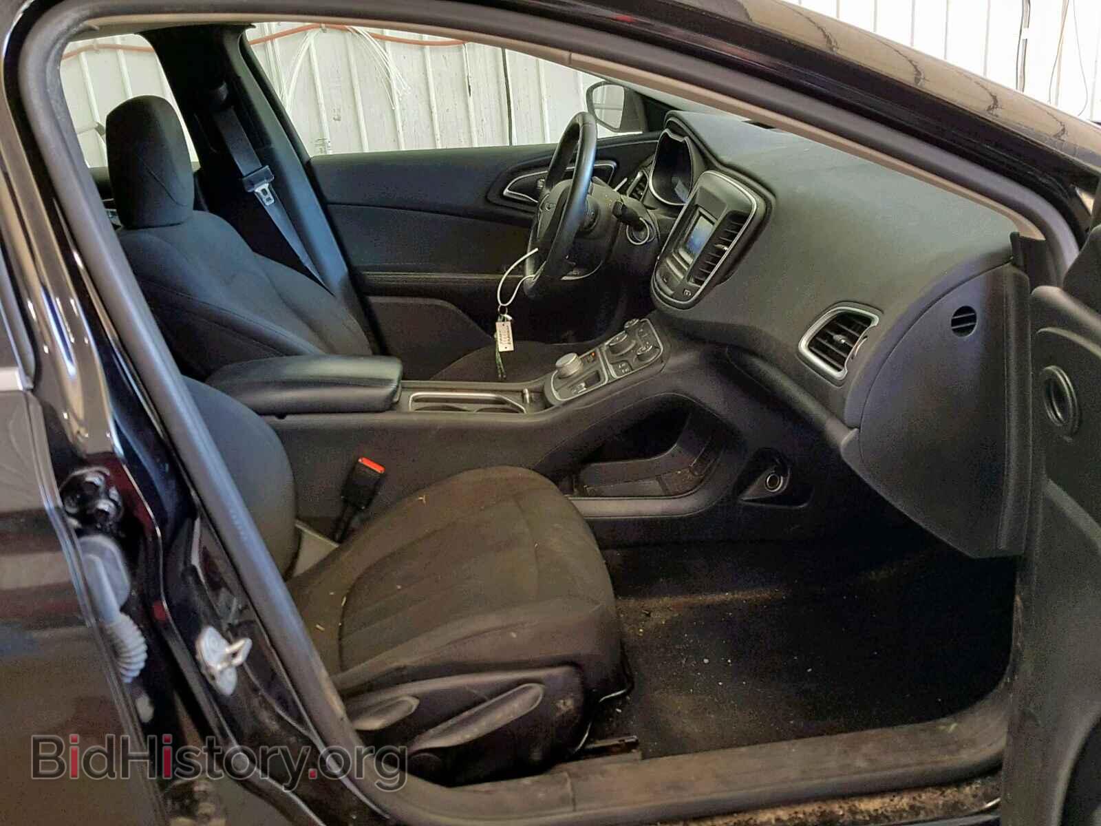 2016 CHRYSLER 200 - VIN: 1C3CCCAB3GN106207 - Photo 5