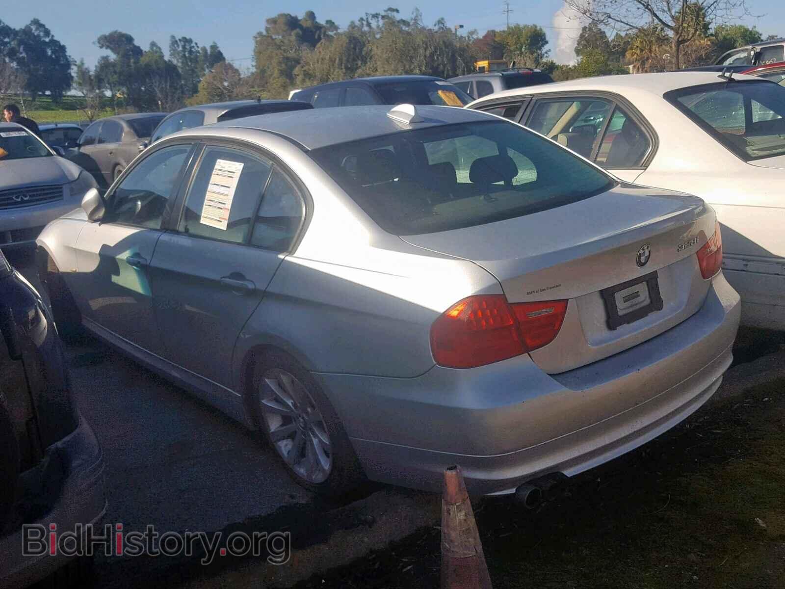 2011 BMW 328 I - VIN: WBAPH7C57BA801056 - Фото 3