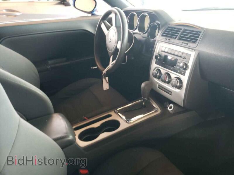 2010 Dodge CHALLENGER (VIN 2B3CJ4DVXAH270133) — photo 9 of 10
