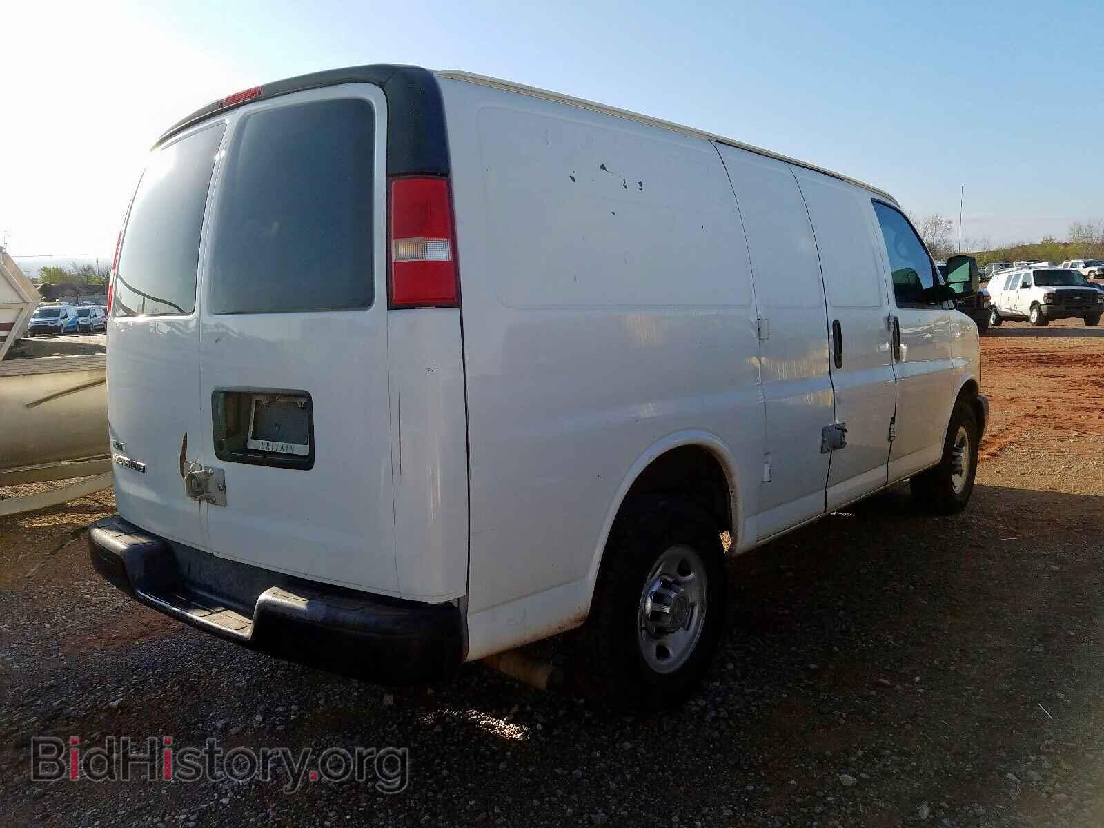 2011 CHEVROLET EXPRESS - VIN: 1GCWGFCA3B1160187 - Фото 4