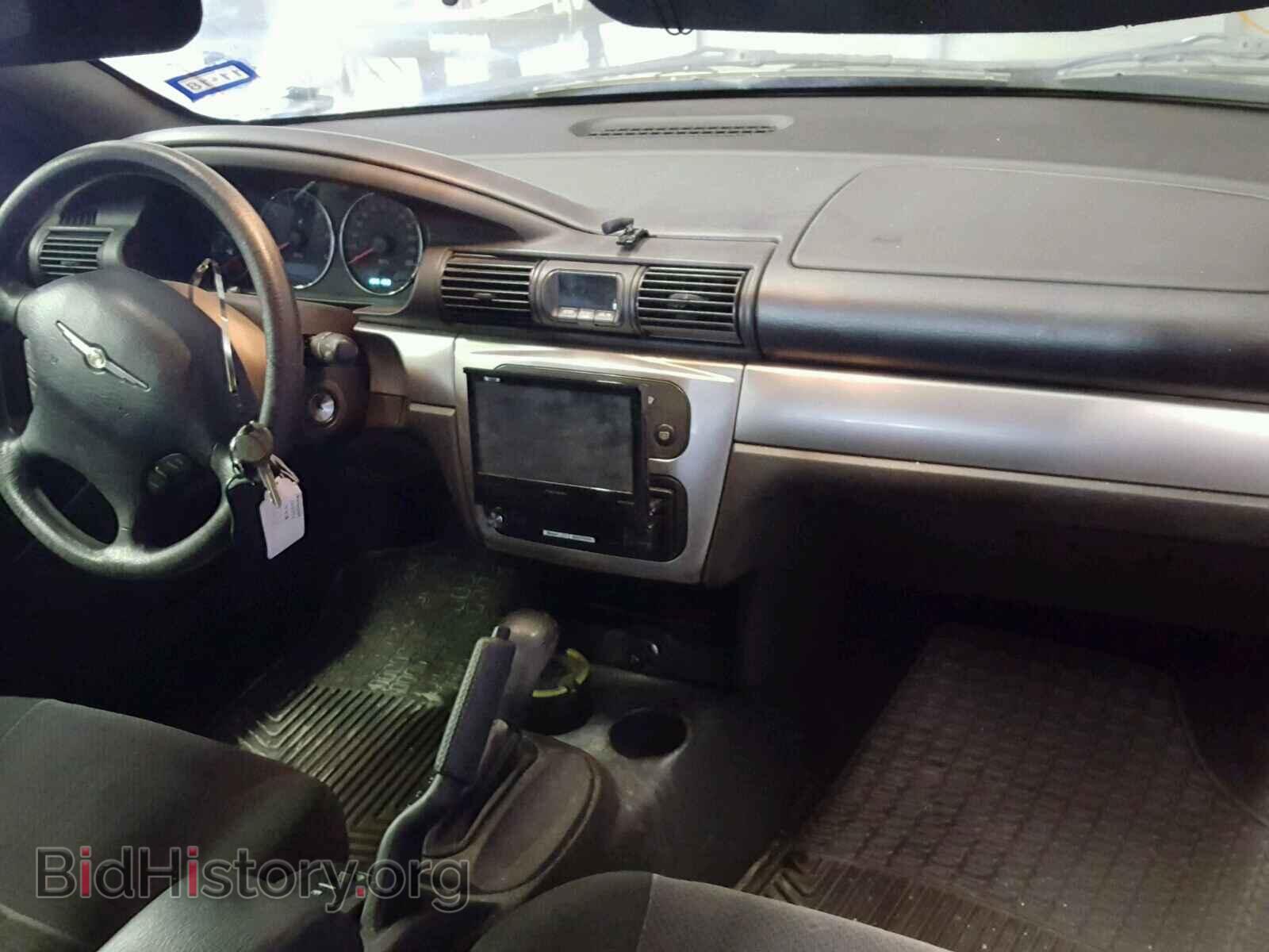 2005 CHRYSLER SEBRING - VIN: 1C3EL55R25N628559 - Фото 9