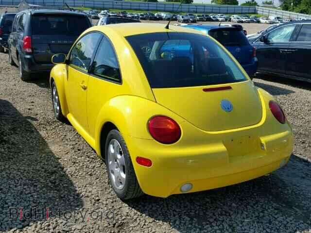 2002 VOLKSWAGEN BEETLE - VIN: 3VWCB21CX2M458511 - Фото 3