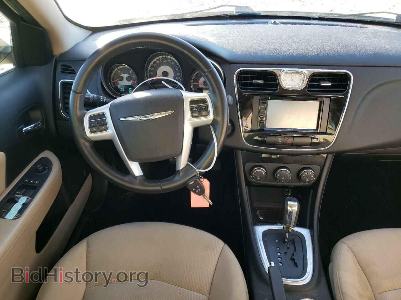 2011 CHRYSLER 200 - VIN: 1C3BC1FB0BN500801 - Фото 9