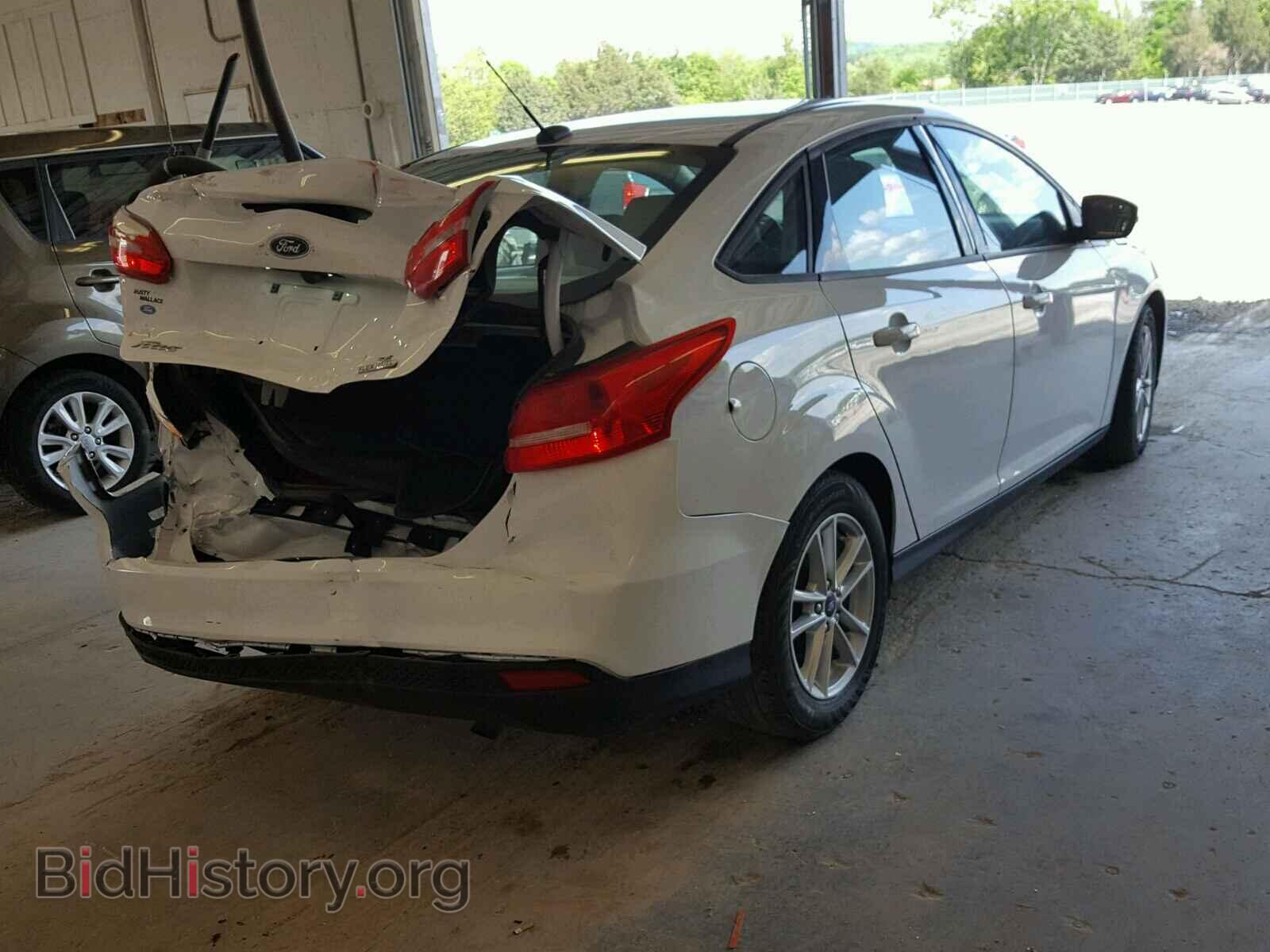 2016 FORD FOCUS - VIN: 1FADP3F27GL290906 - Photo 4