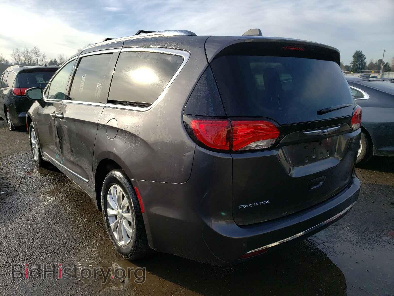 2019 CHRYSLER PACIFICA - VIN: 2C4RC1BG2KR655140 - Фото 3