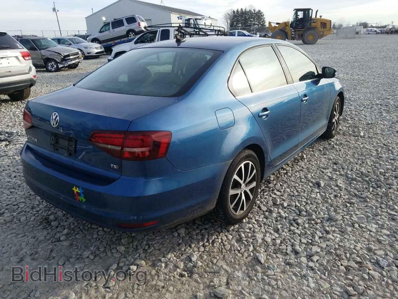 2018 VOLKSWAGEN JETTA - VIN: 3VWDB7AJ5JM204347 - Фото 4