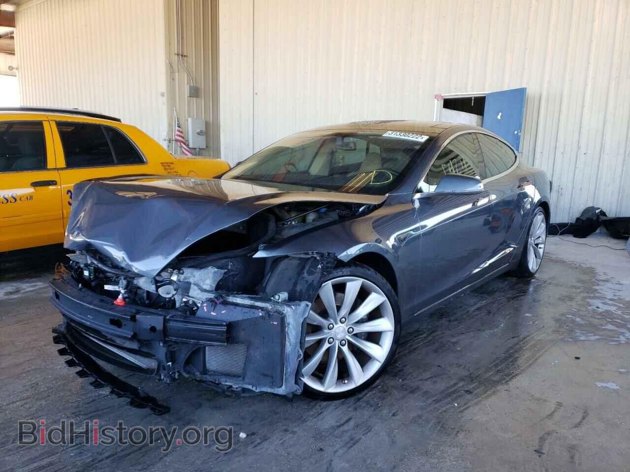 2013 TESLA MODEL S - VIN: 5YJSA1CP6DFP13240 - Фото 2