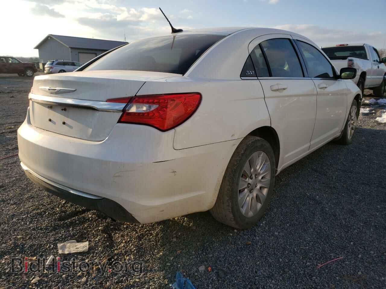 2012 CHRYSLER 200 - VIN: 1C3CCBAB2CN169268 - Фото 4