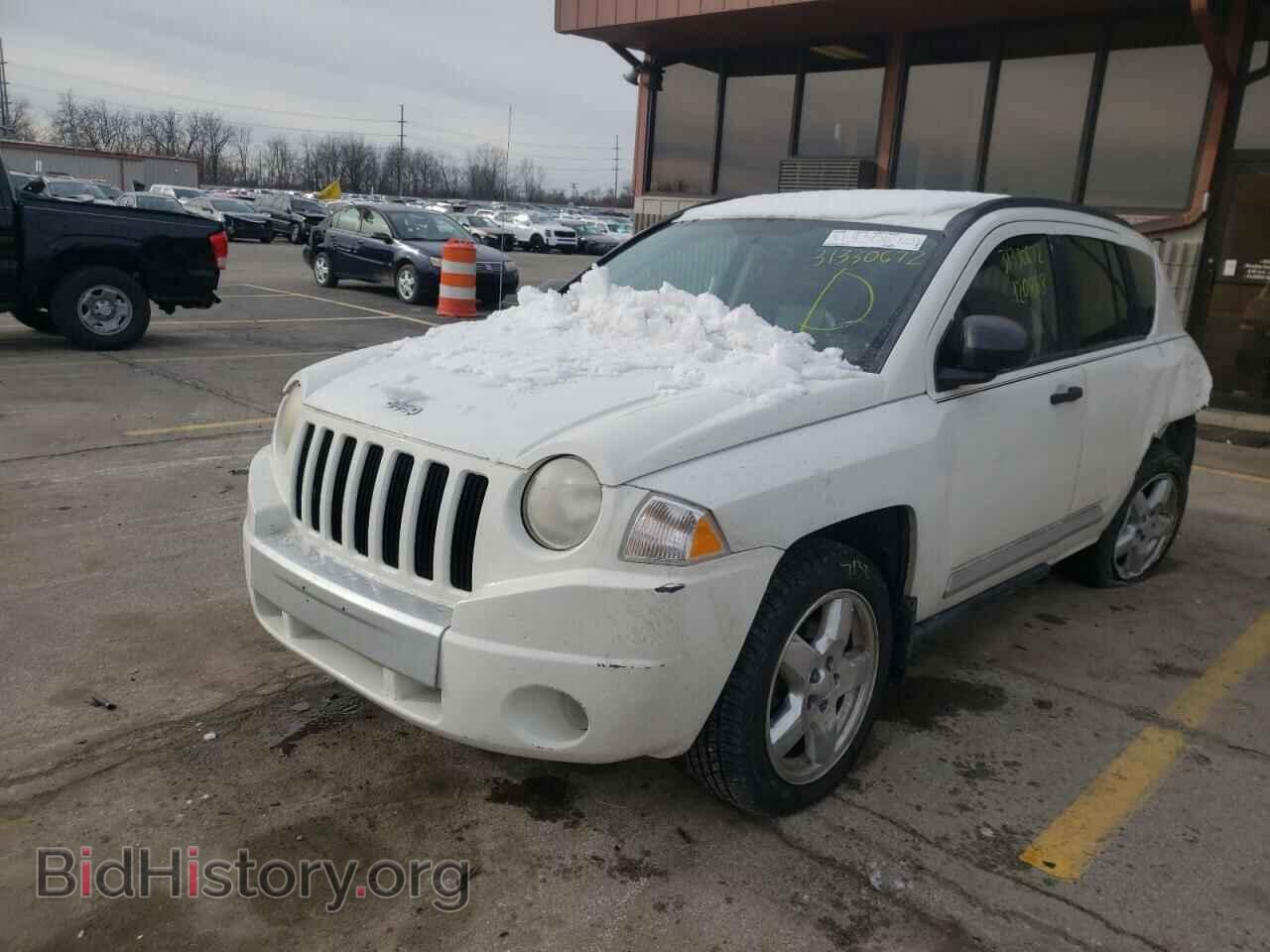 2007 JEEP COMPASS - VIN: 1J8FF57W77D144317 - Фото 2