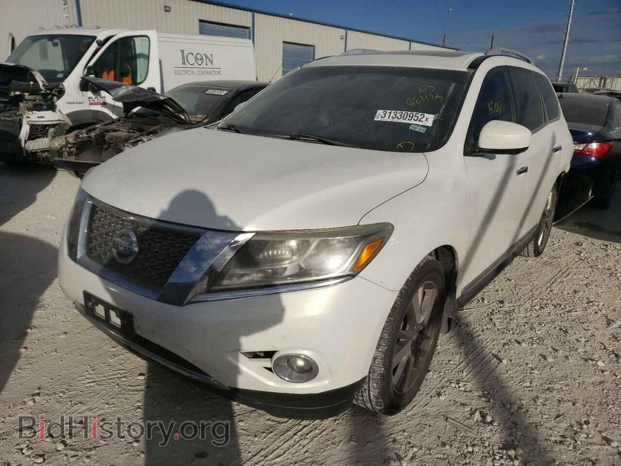 2014 NISSAN PATHFINDER - VIN: 5N1AR2MNXEC681135 - Фото 2