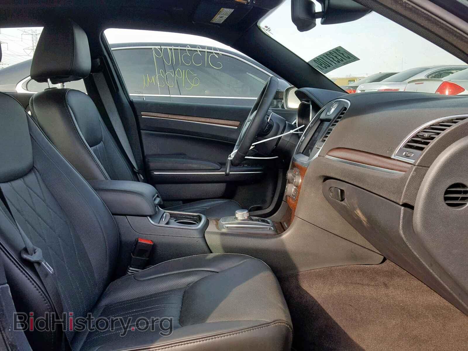 2017 CHRYSLER 300 - VIN: 2C3CCASG1HH610473 - Фото 5