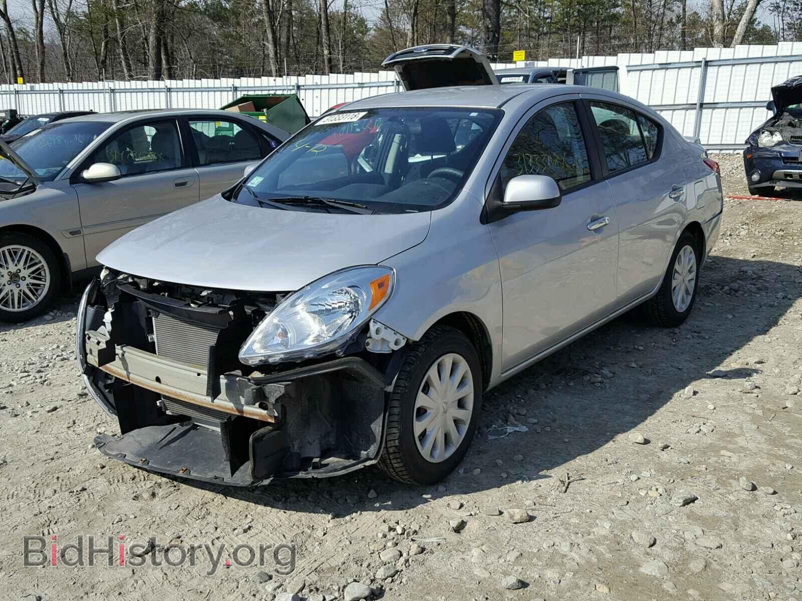 2013 NISSAN VERSA - VIN: 3N1CN7AP3DL850459 - Фото 2