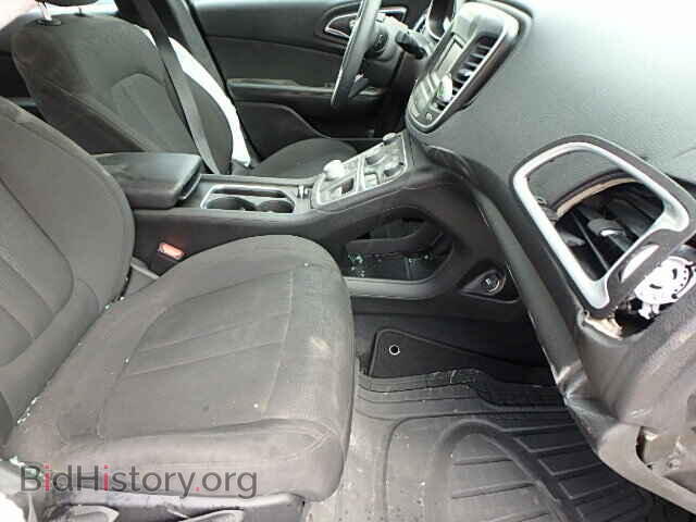 2015 CHRYSLER 200 - VIN: 1C3CCCABXFN654431 - Photo 5
