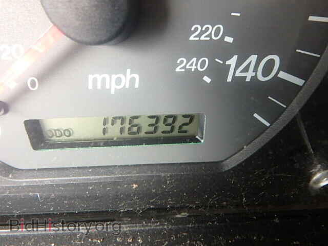 2000 MAZDA 626 - VIN: 1YVGF22C2Y5159255 - Фото 8