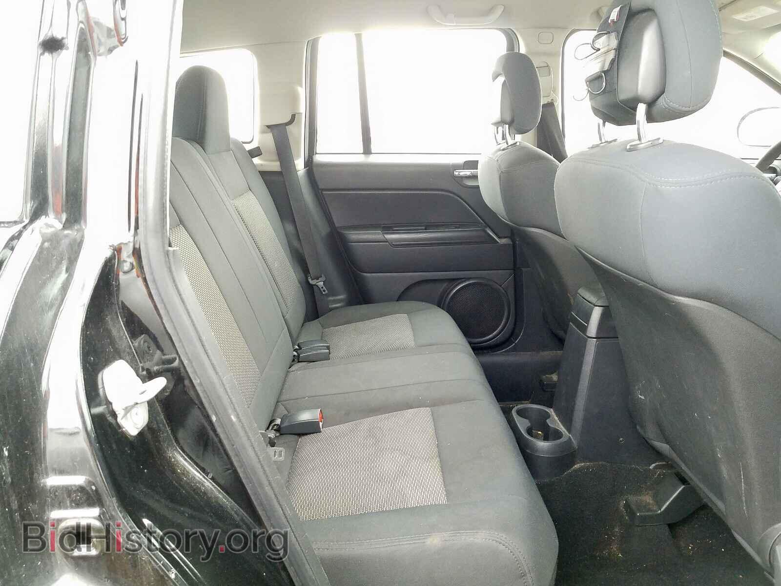 2010 JEEP COMPASS - VIN: 1J4NT4FB7AD554119 - Photo 6