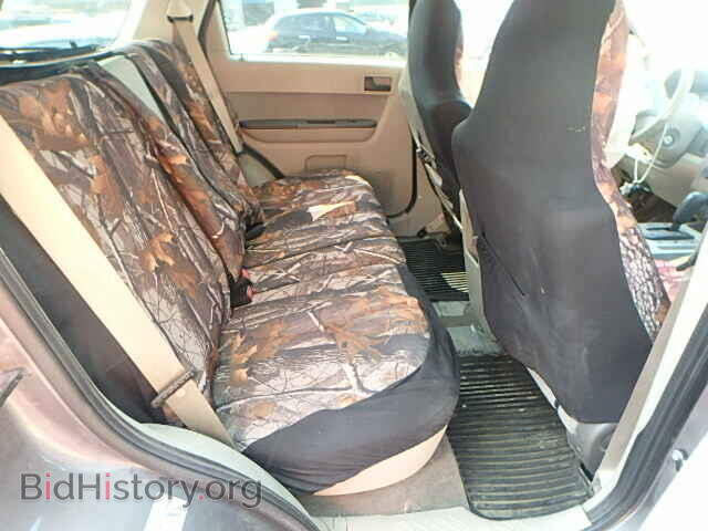 2011 FORD ESCAPE - VIN: 1FMCU9D77BKB88371 - Photo 6
