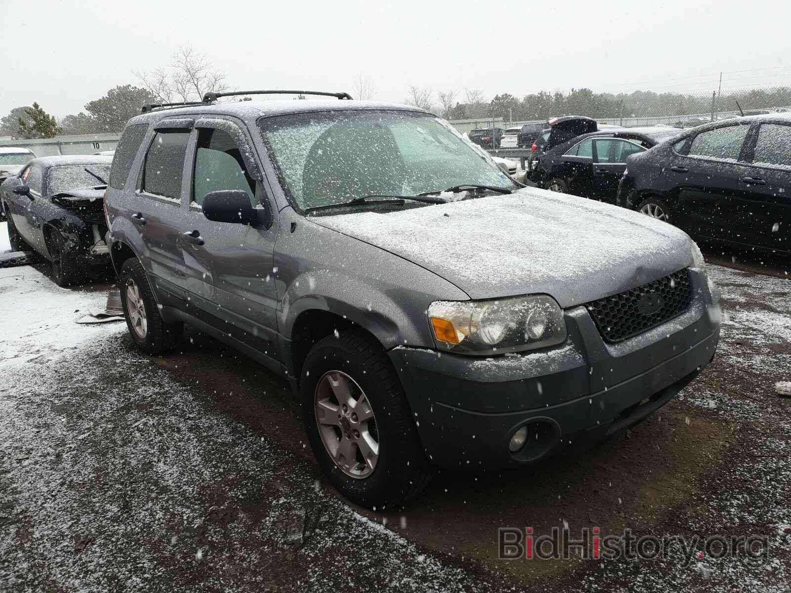 Photo 1FMYU93187KA34147 - FORD ESCAPE 2007